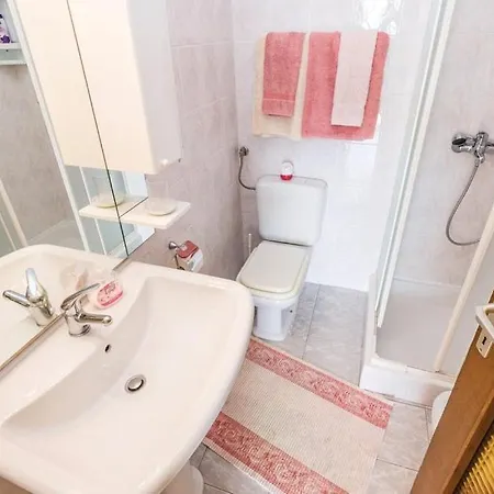 Great View Montage Pool Intact Nature 1600m2 Apartment