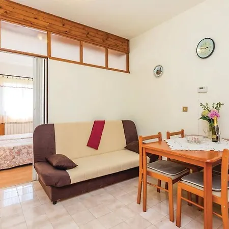 Great View Montage Pool Intact Nature 1600m2 * Lovran